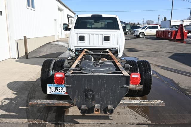 Image of Dodge Ram 3500 equipment image 3