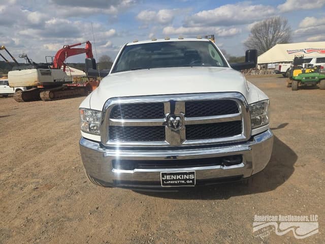 Image of Dodge Ram 3500 equipment image 1