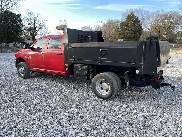 Image of Dodge Ram 3500 equipment image 1