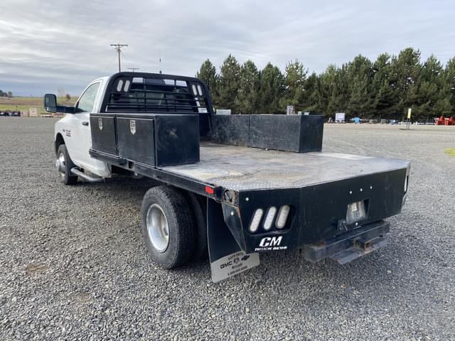 Image of Dodge Ram 3500 equipment image 2