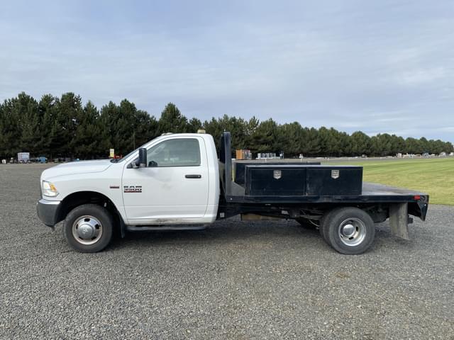 Image of Dodge Ram 3500 equipment image 1