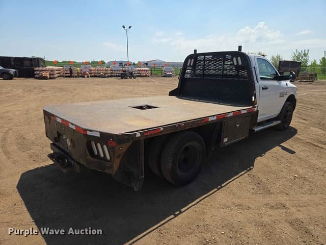 Image of Dodge Ram 3500 equipment image 4