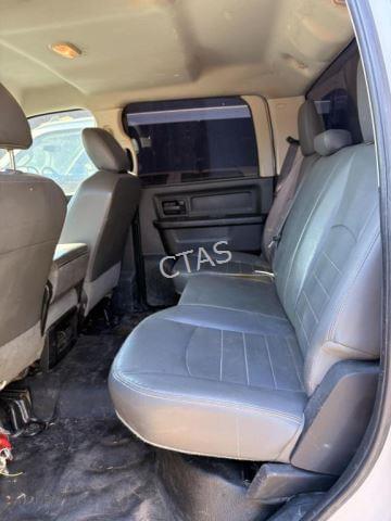 Image of Dodge Ram 3500 equipment image 4