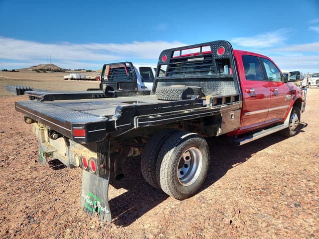 Image of Dodge Ram 3500HD equipment image 3