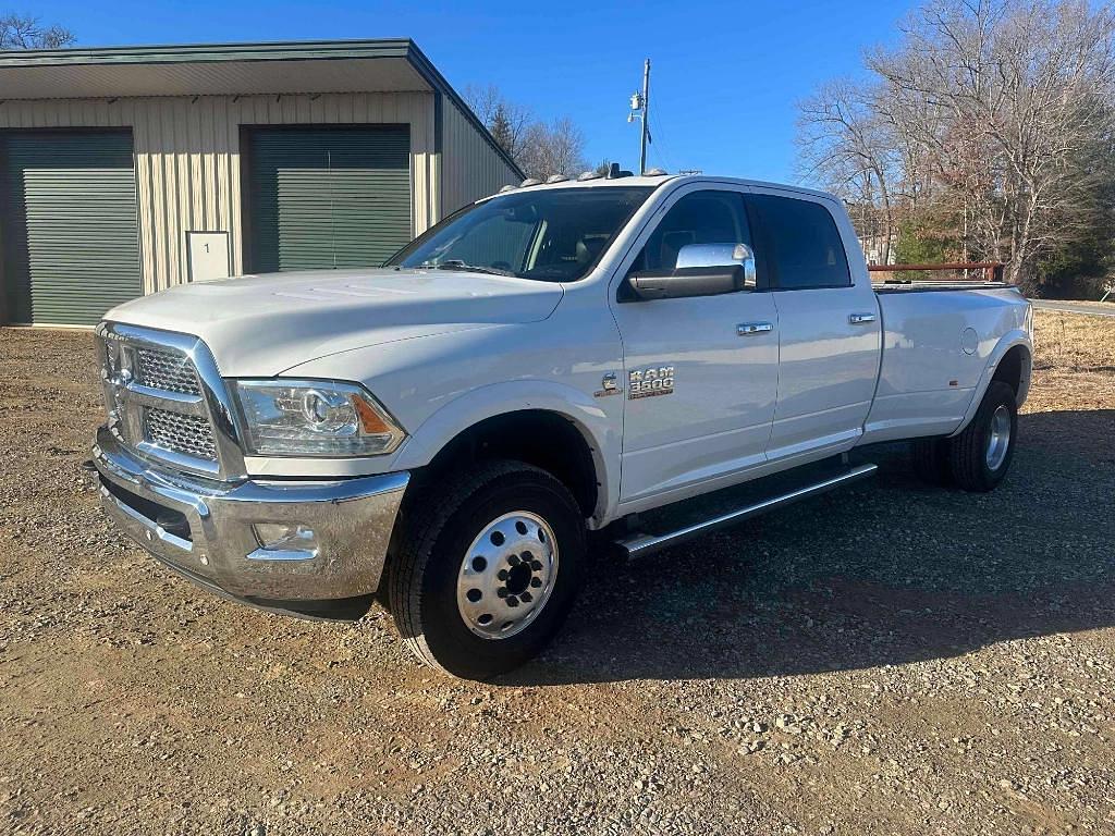 Image of Dodge Ram 3500 Primary image