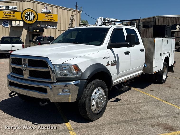 2018 Dodge Ram 4500 Equipment Image0