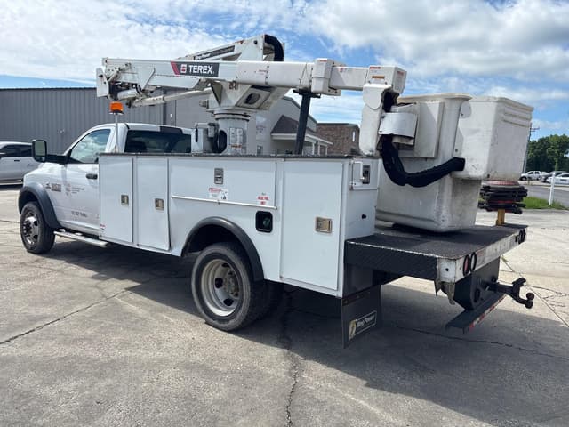 Image of Dodge Ram 5500HD equipment image 3