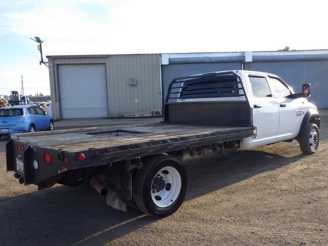 Image of Dodge Ram 5500 equipment image 2