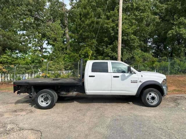 Image of Dodge Ram 5500 equipment image 2