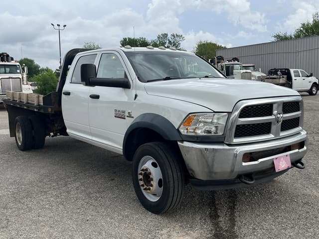 Image of Dodge Ram 5500 equipment image 2