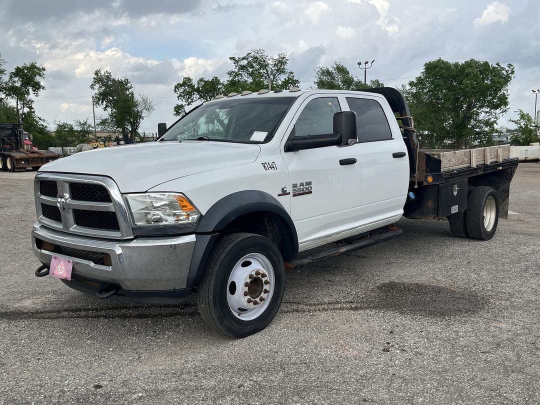 Image of Dodge Ram 5500 Primary image