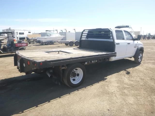 Image of Dodge Ram 5500 equipment image 2