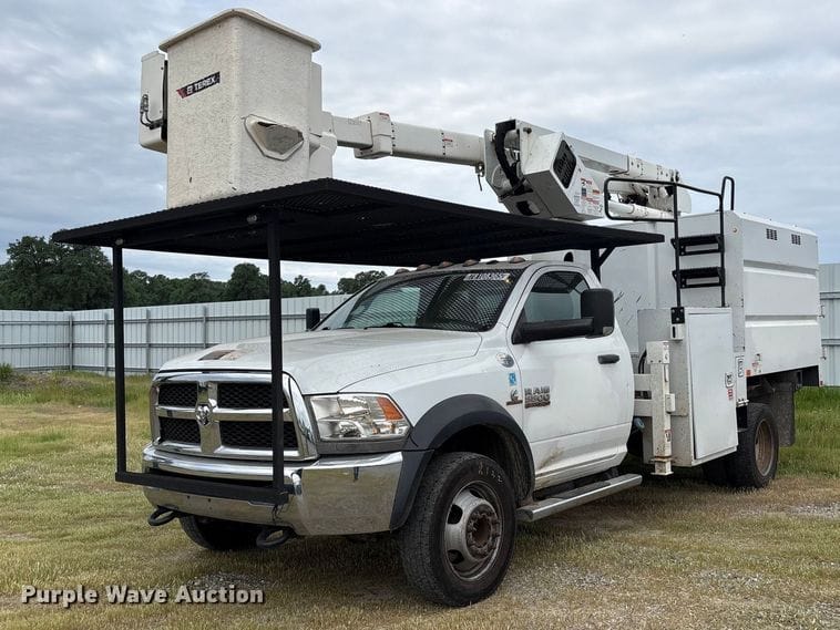 2018 Dodge Ram 5500 Equipment Image0