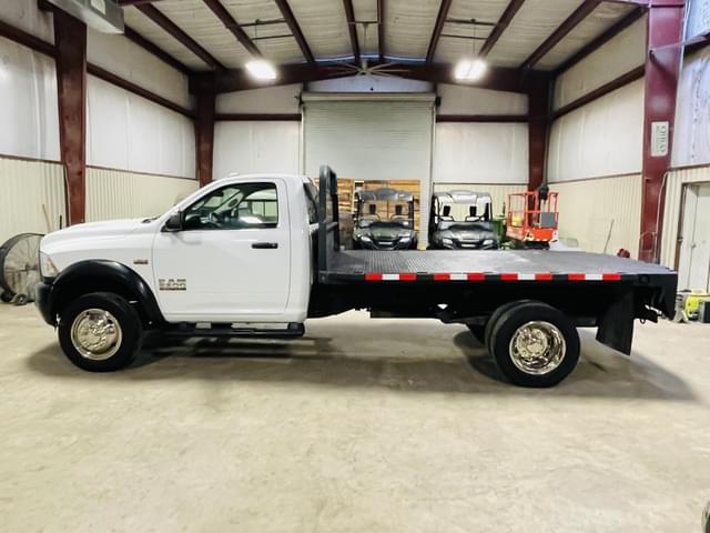 Image of Dodge Ram 5500HD equipment image 2