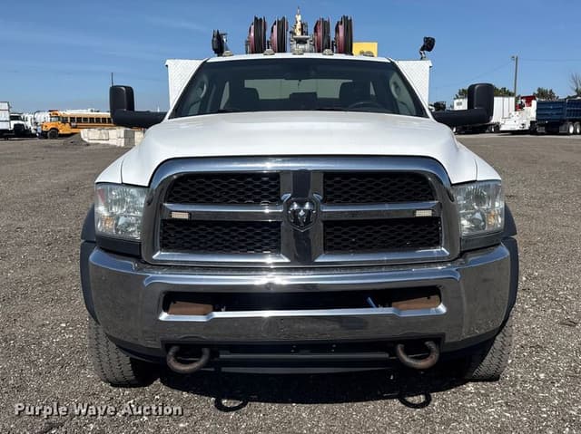 Image of Dodge Ram 5500HD equipment image 2