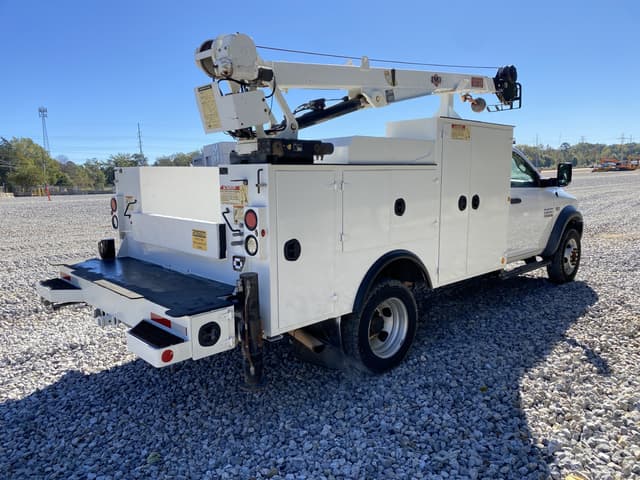 Image of Dodge Ram 5500 equipment image 2