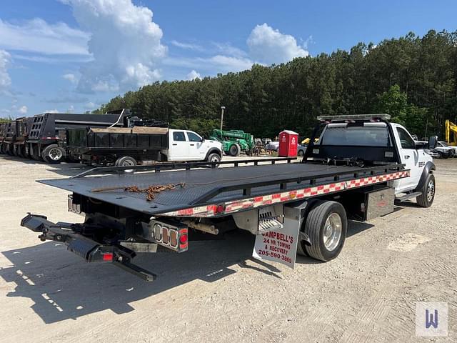 Image of Dodge Ram 5500HD equipment image 3