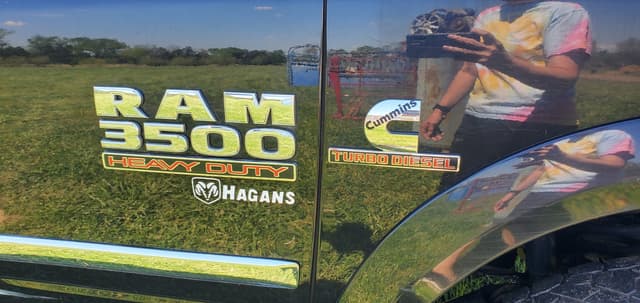 Image of Dodge Ram 3500 equipment image 3