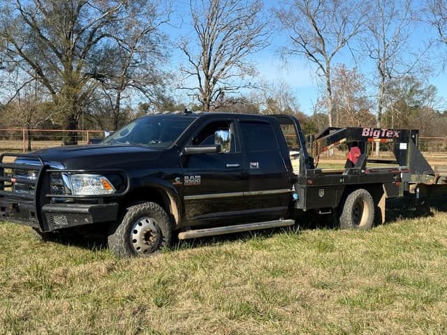 Image of Dodge Ram 3500 equipment image 1