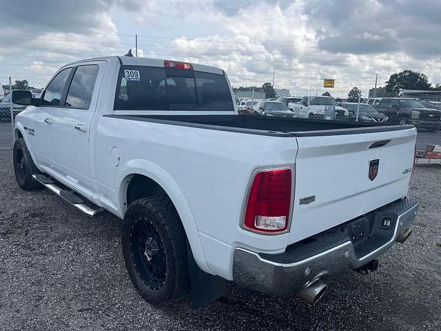 Image of Dodge Ram 1500 equipment image 1