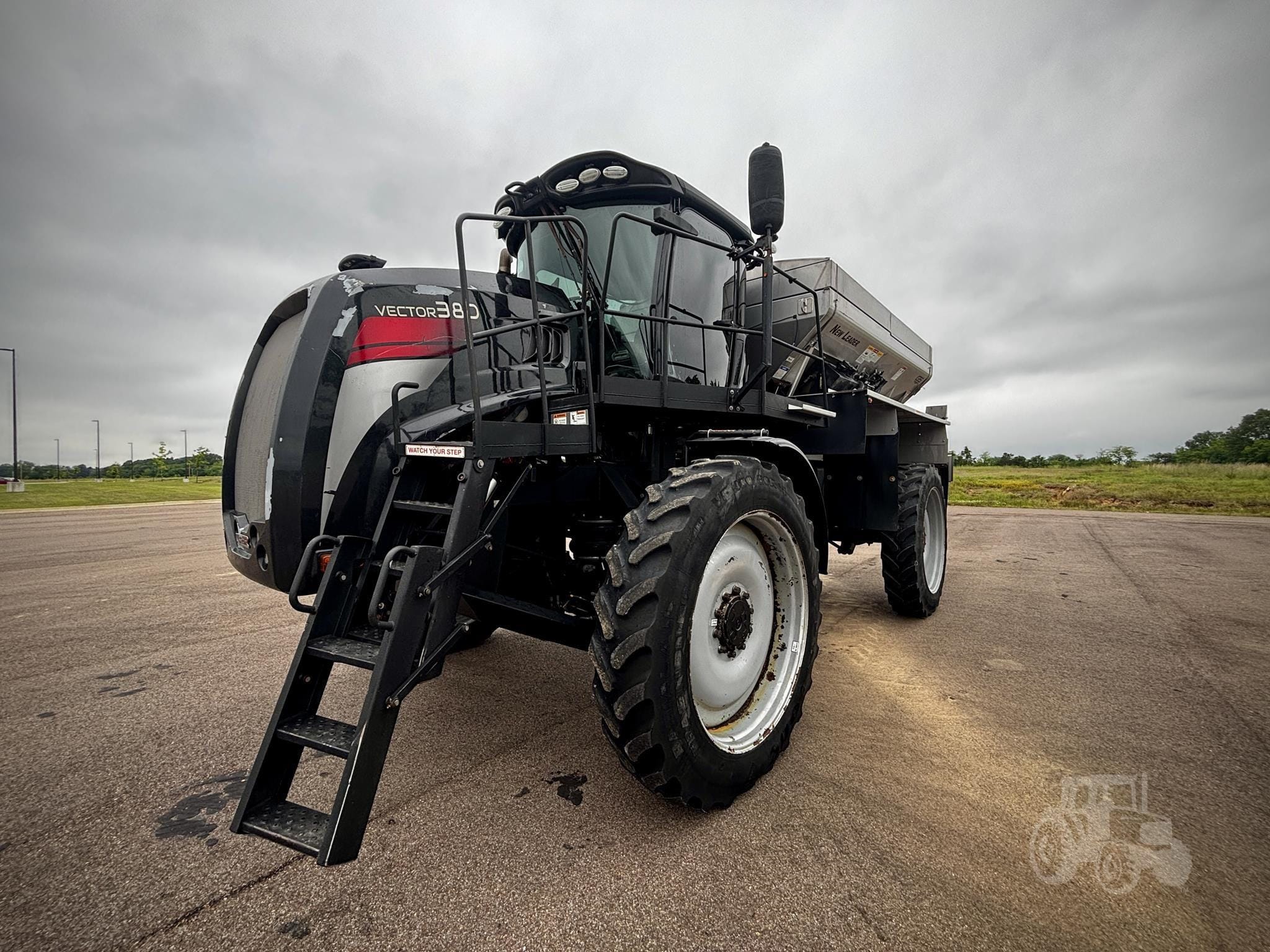 2018 RBR Enterprise Vector 380 Equipment Image0