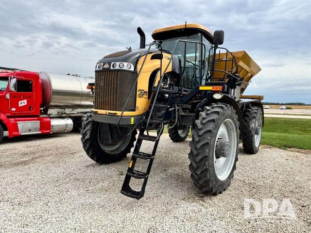 Image of RoGator RG1100C equipment image 1