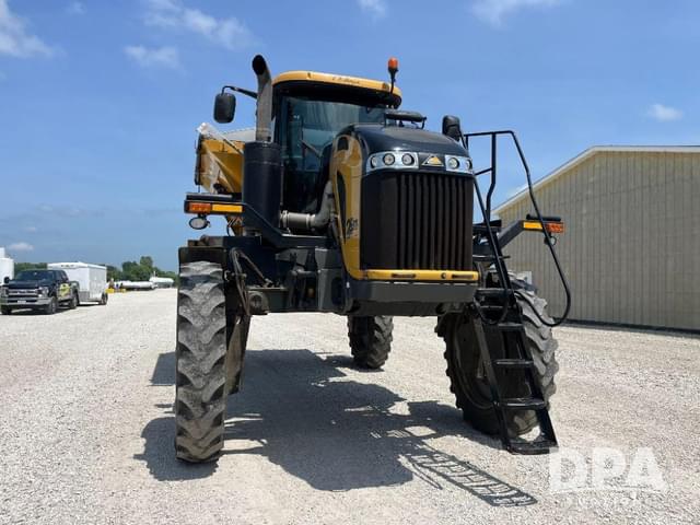 Image of RoGator RG1100C equipment image 4