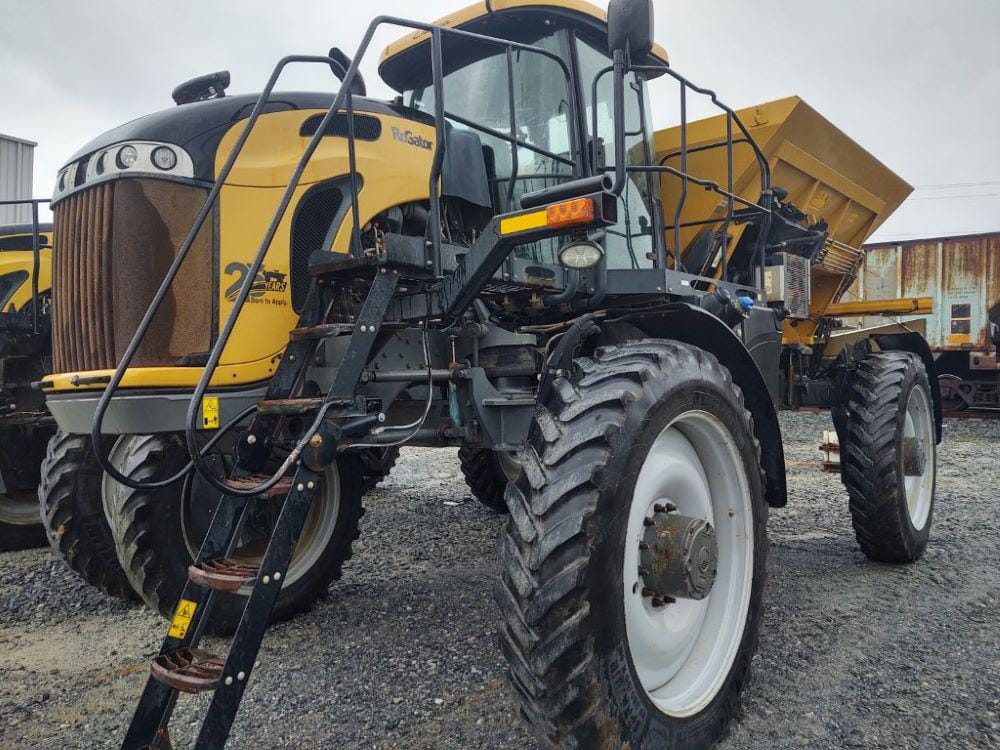 Main image RoGator RG1100C