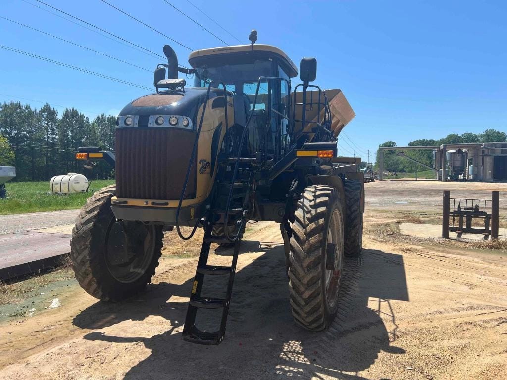 2018 RoGator RG1100C Equipment Image0