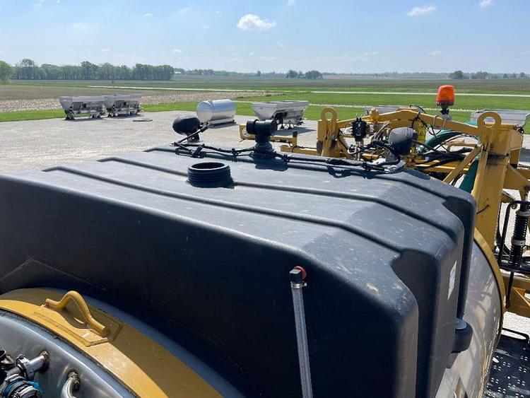 Main image RoGator RG1300C 119