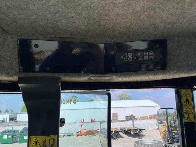 Thumbnail image RoGator RG1300C 130