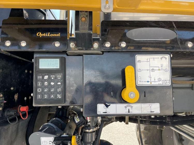 Main image RoGator RG1300C 48