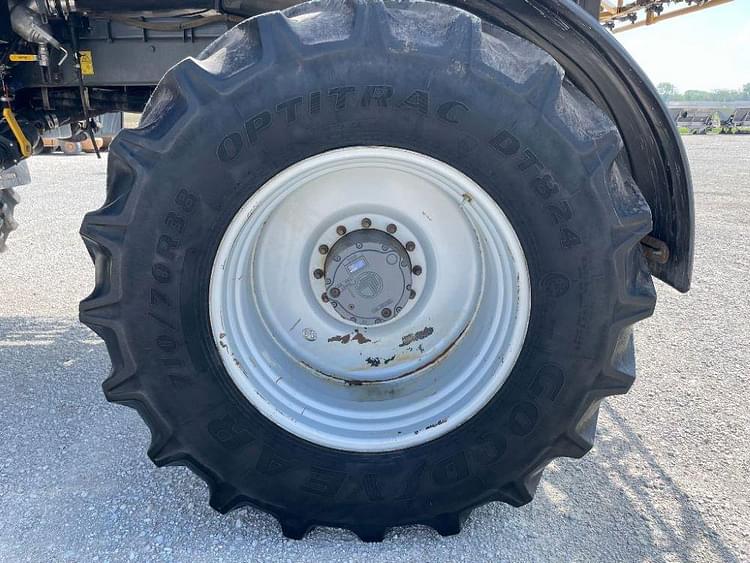 Main image RoGator RG1300C 54