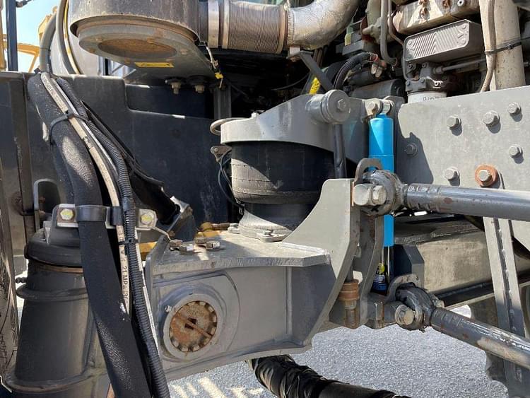 Main image RoGator RG1300C 84