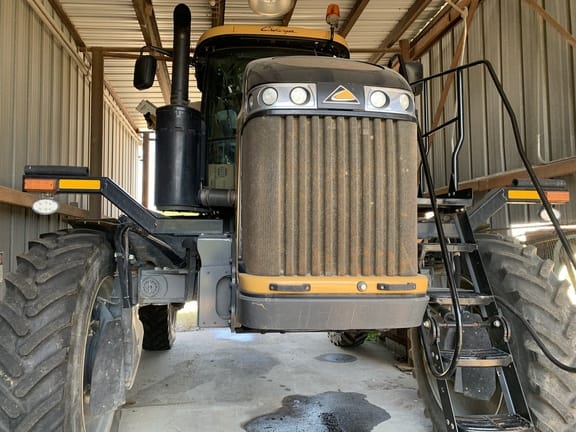 Main image RoGator RG1100C
