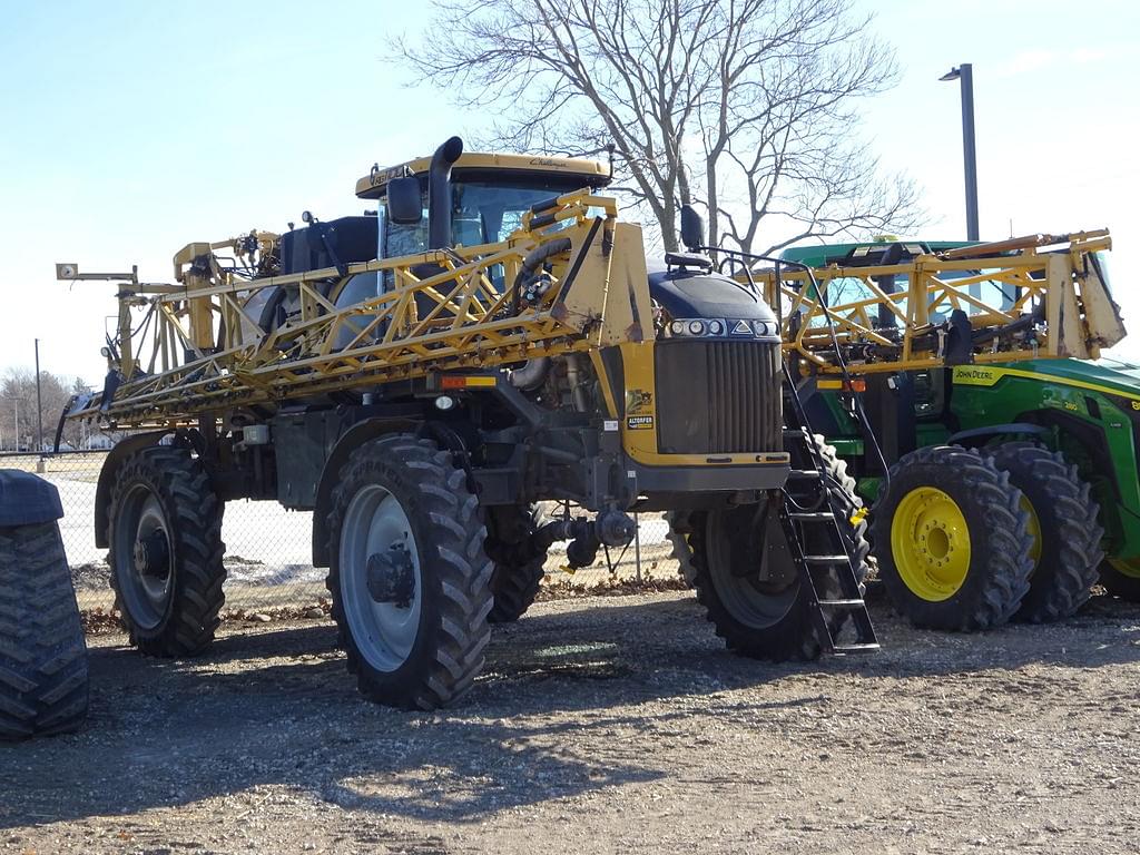 Image of RoGator RG1100C Image 0