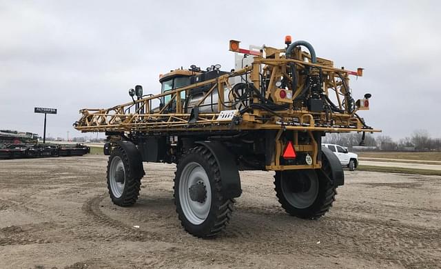 Image of RoGator RG1100C equipment image 2