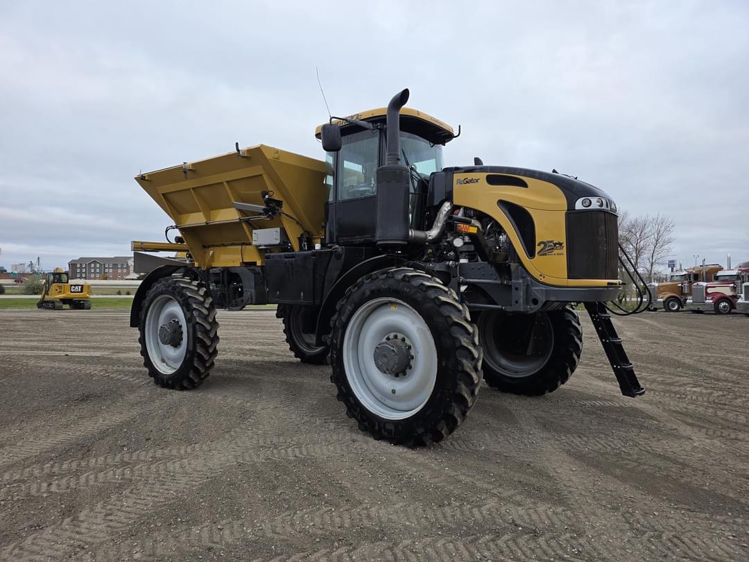 Image of RoGator RG1100C Primary image