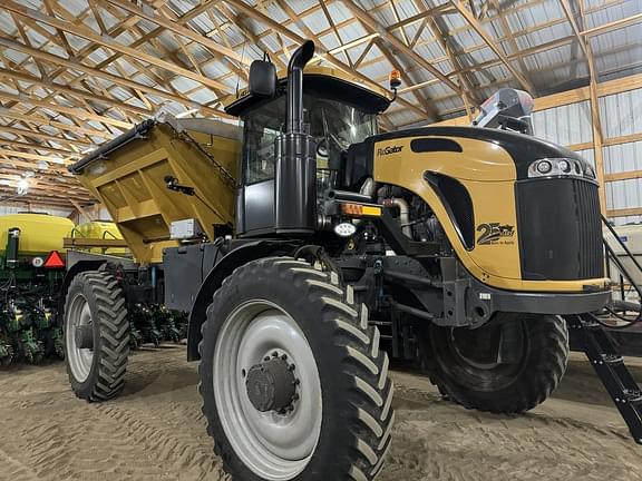 Image of RoGator RG1100C Primary image