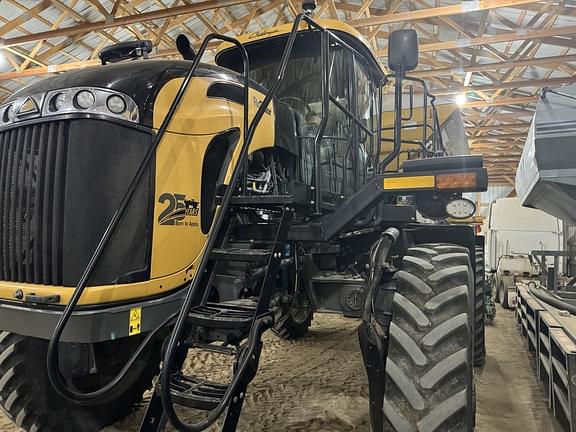 Image of RoGator RG1100C equipment image 1