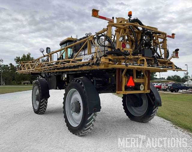 Image of RoGator RG1100C equipment image 2