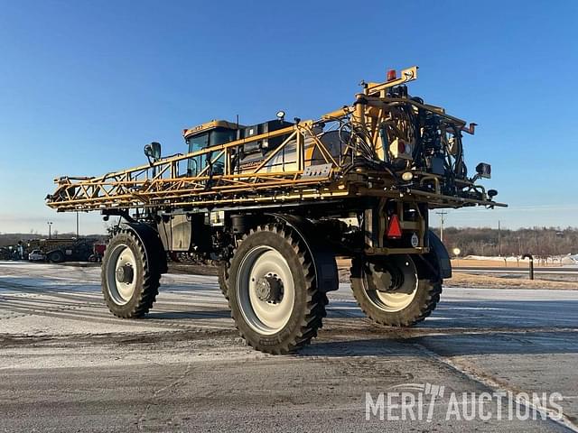 Image of RoGator RG1100C equipment image 2