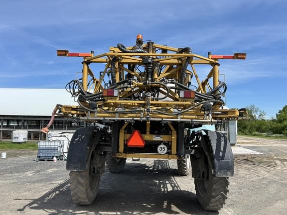 Image of RoGator RG1300B equipment image 3