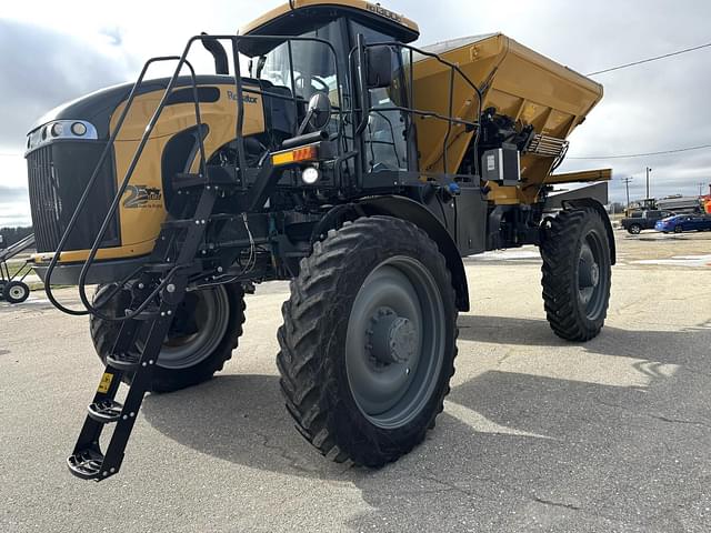 Image of RoGator RG1300C equipment image 1