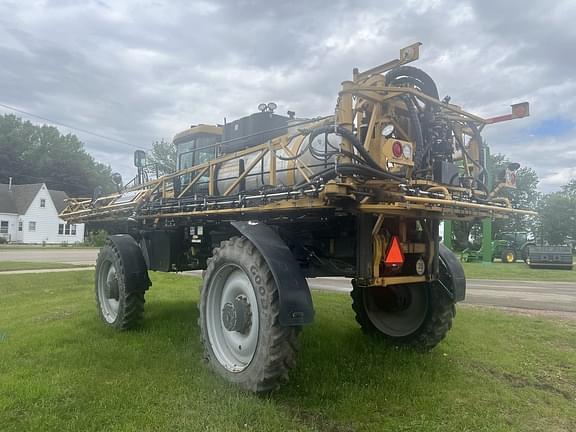 Image of RoGator RG1300C equipment image 4