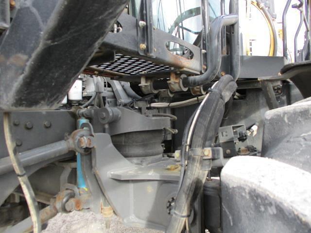 Main image RoGator RG1300C 12