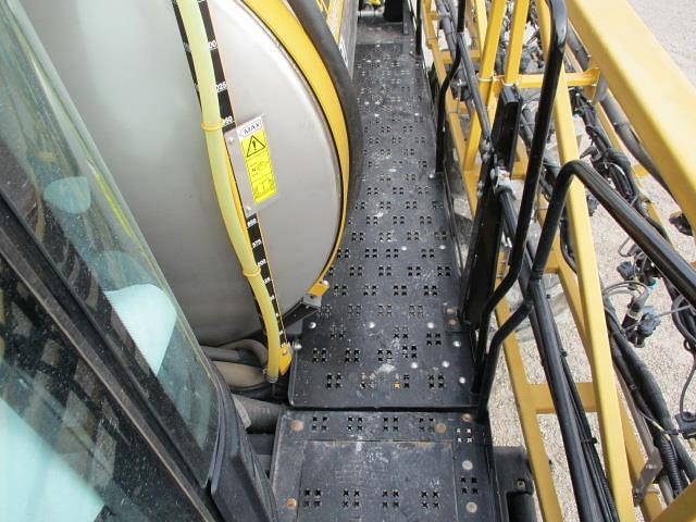 Main image RoGator RG1300C 75