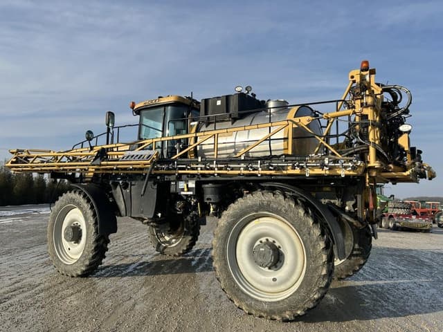 Image of RoGator RG1300C equipment image 4