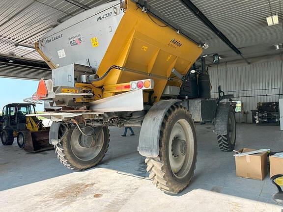 Image of RoGator RG1300C equipment image 3