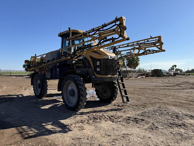 Image of RoGator RG700B equipment image 1